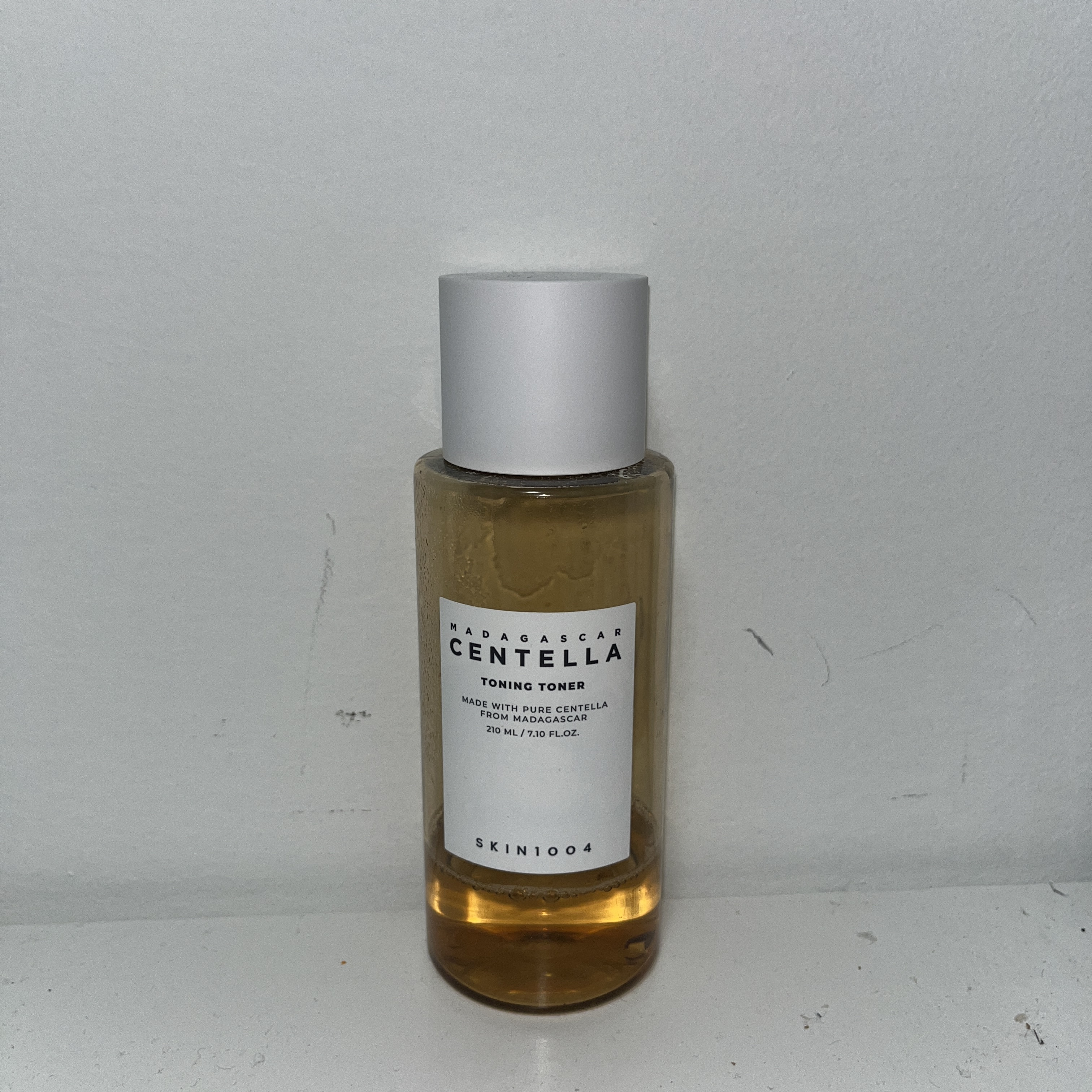 The sound of a bottle cap