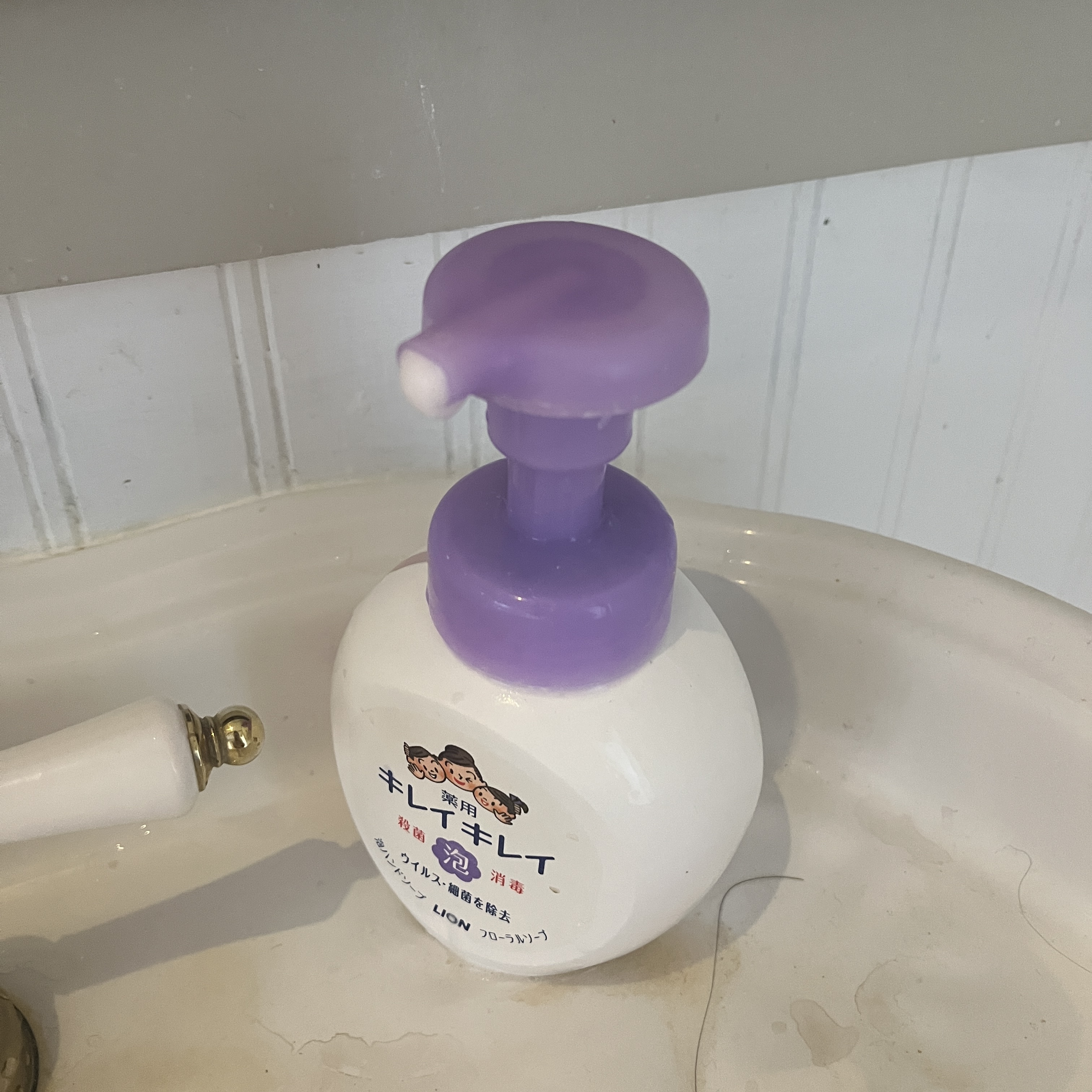 The sound of hand sanitizer